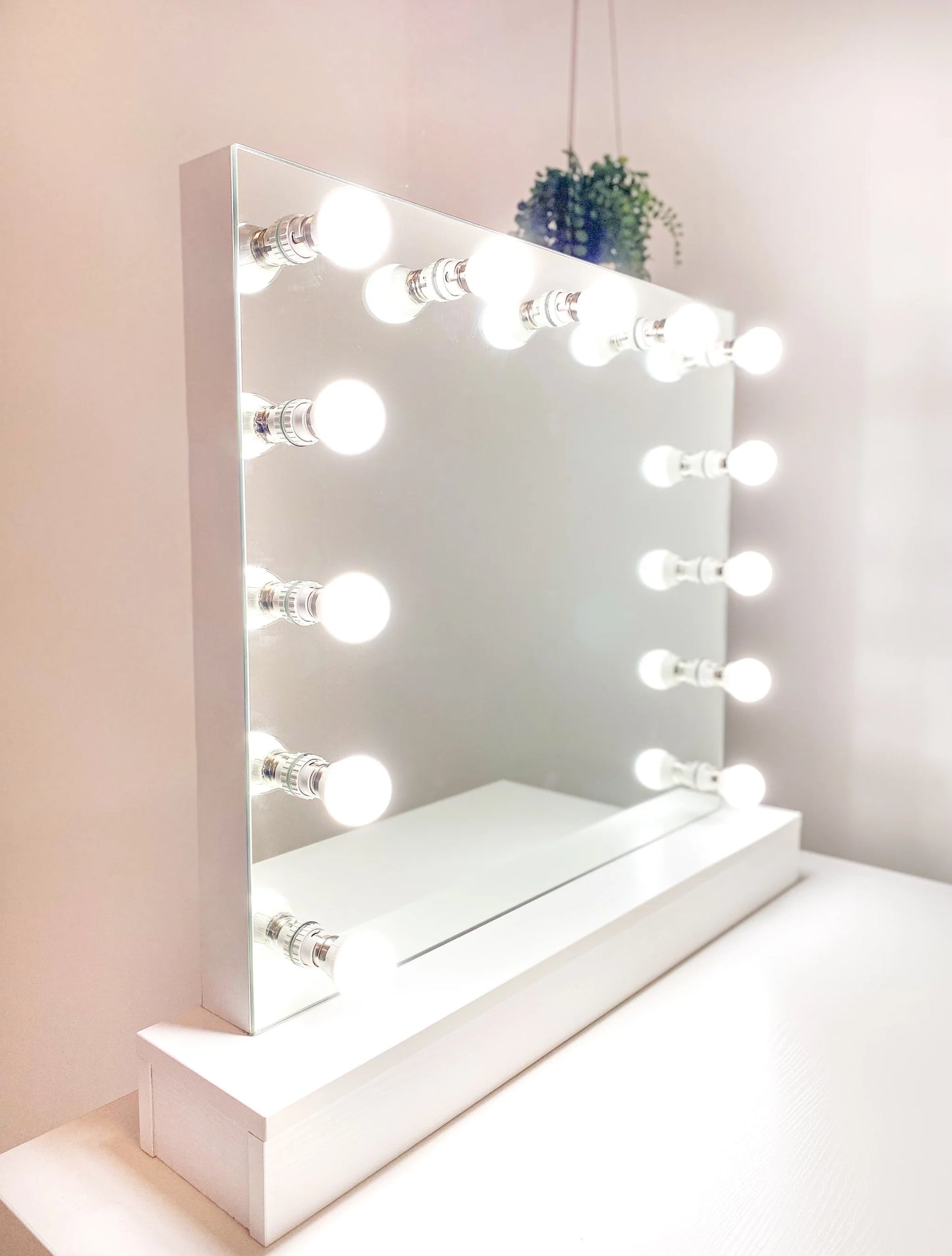 LUBELO HOME Hollywood LED mirror,
