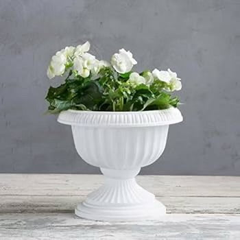 London House Plastic Pot Plant